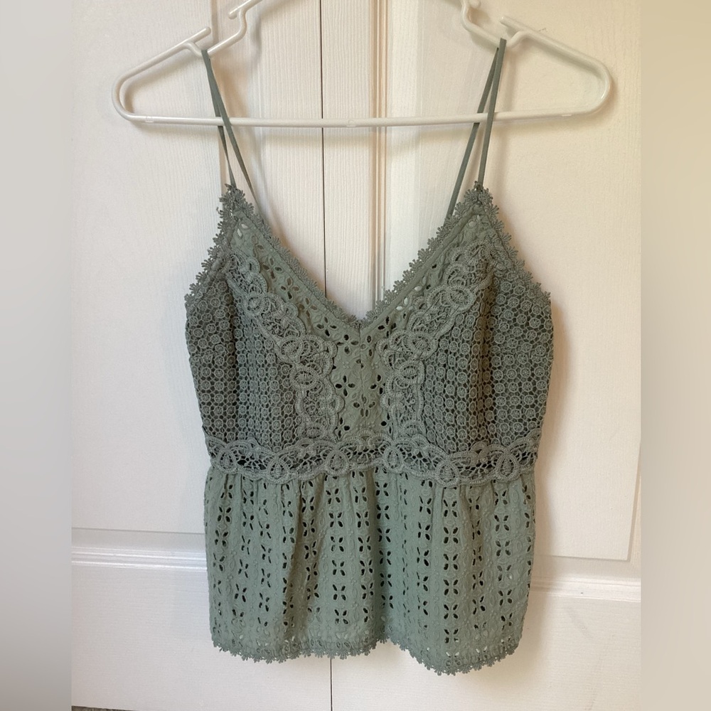 Abercrombie & Fitch top (FINALPRICEDROP)